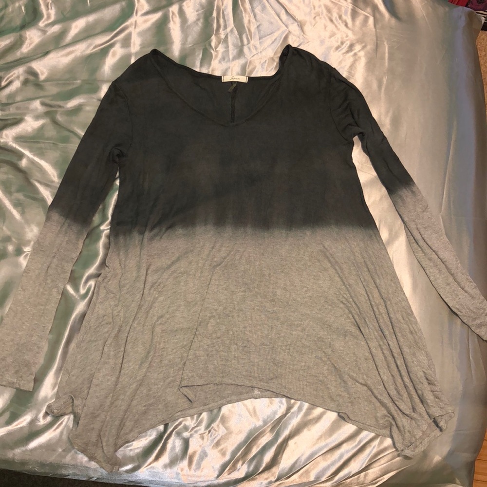 2 toned shirt long sleeve shirt